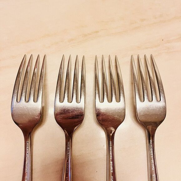 4pc Oneida Profile Oneidacraft Deluxe Stainless Flatware Dinner Fork 7 1/4 in - Picture 4 of 7